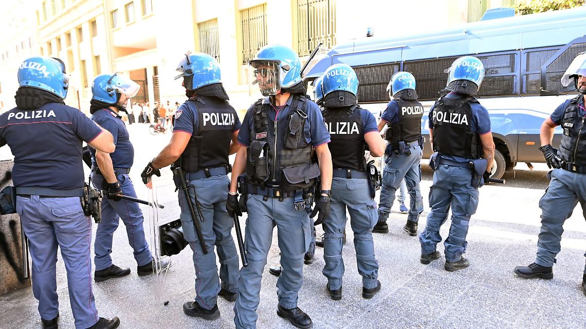 Torino, scontri vicino al Politecnico