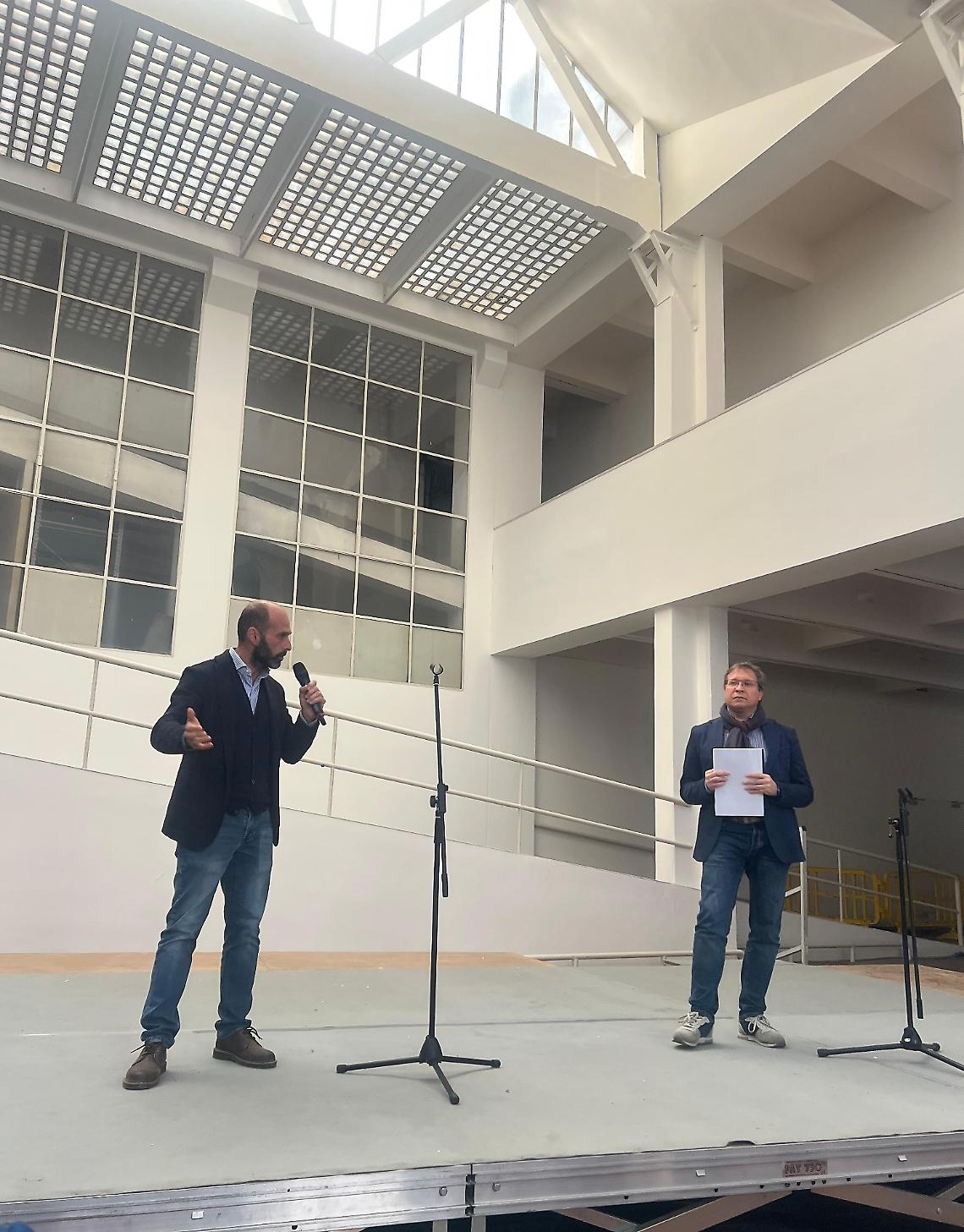 Ivrea, "Unesco" diventa teatro: otto ambasciatori sul palco e Chiantore in regia