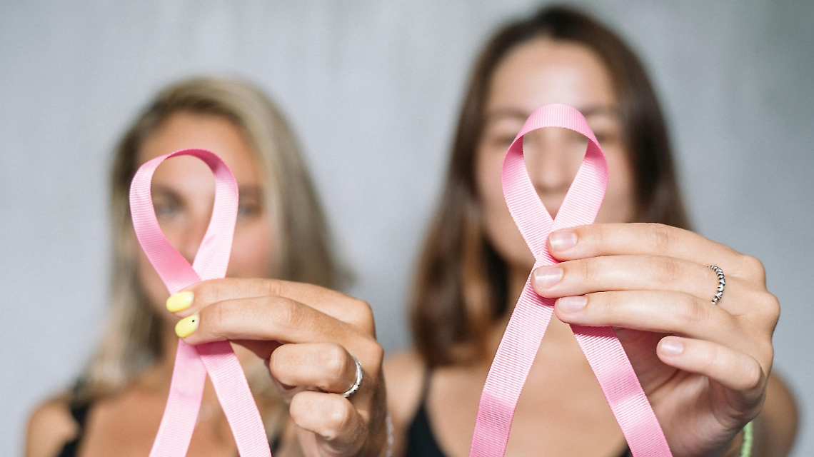 Leini si tinge di rosa: visite senologiche gratuite in piazza per la prevenzione