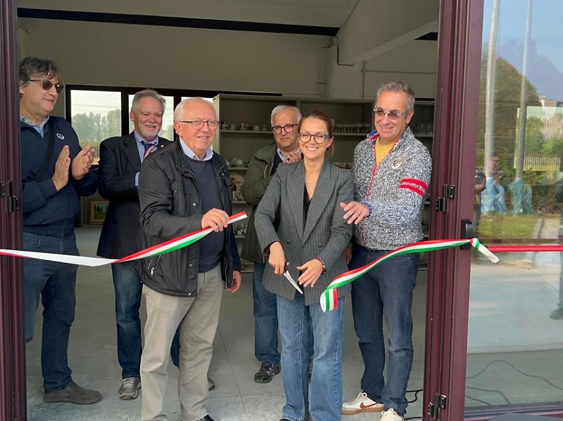 Settimo Torinese, il Centro del Riuso da 443 mila euro. E il riuso finisce… nel cesso del buon senso