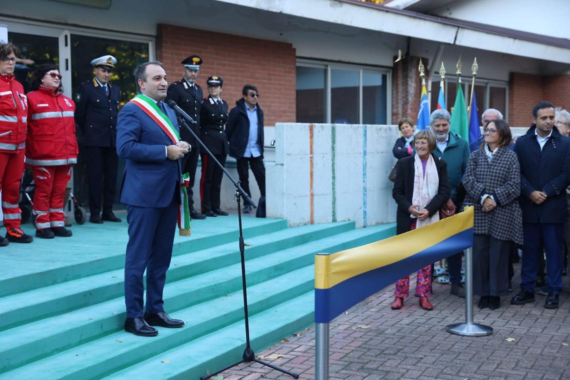 Torino inaugura una nuova biblioteca a Mirafiori Sud: un ex edificio scolastico diventa spazio di cultura e comunità