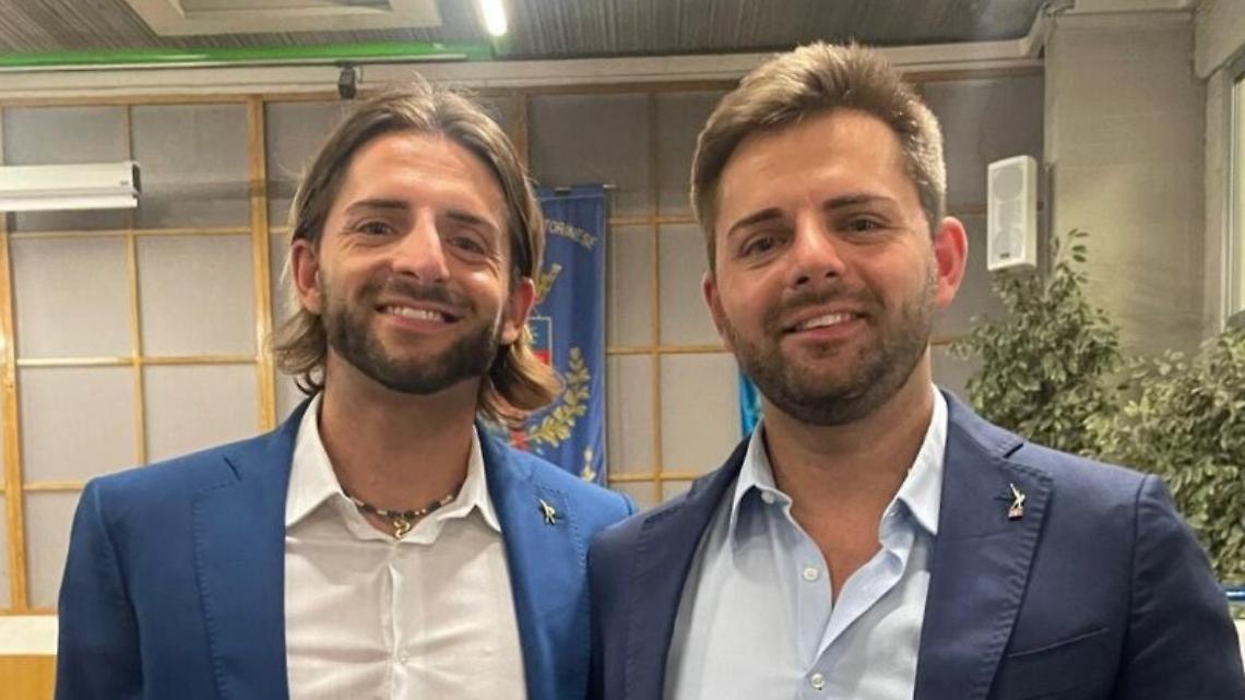 Settimo, la Lega chiede di seppellire gli animali domestici con i padroni: “Un gesto d’amore, non di burocrazia”
