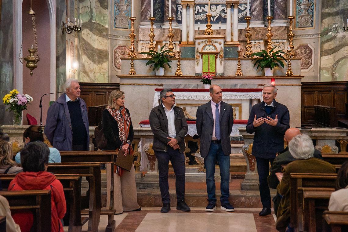 “Un’opera per un’opera di restauro”