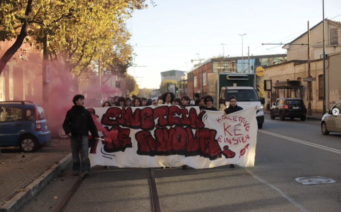 Verso l’occupazione al liceo Einstein di Torino: gli studenti si mobilitano dopo gli scontri con la polizia