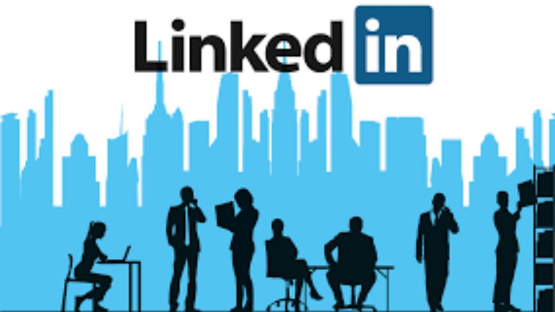 LinkedIn userà i dati degli utenti 