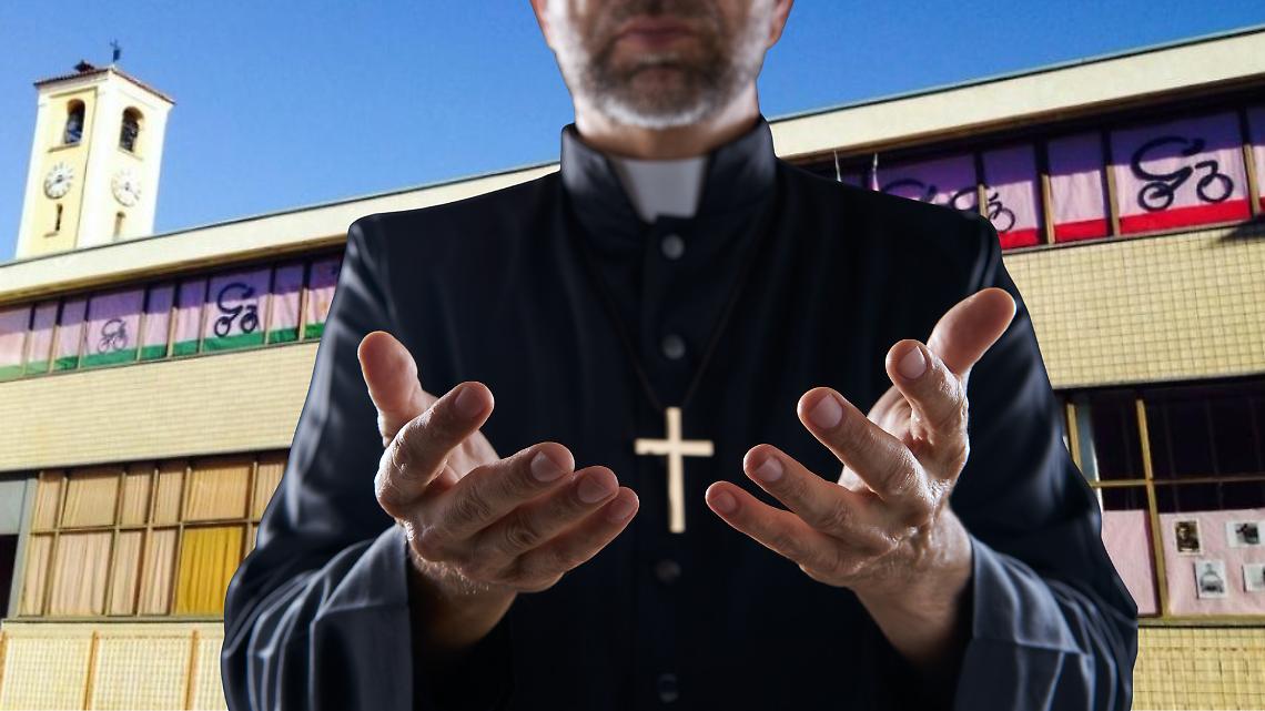 Santissima Annunziata. “Rinascita cattolica” senza prete: Don Teisa fuori, rette alle stelle e caos 