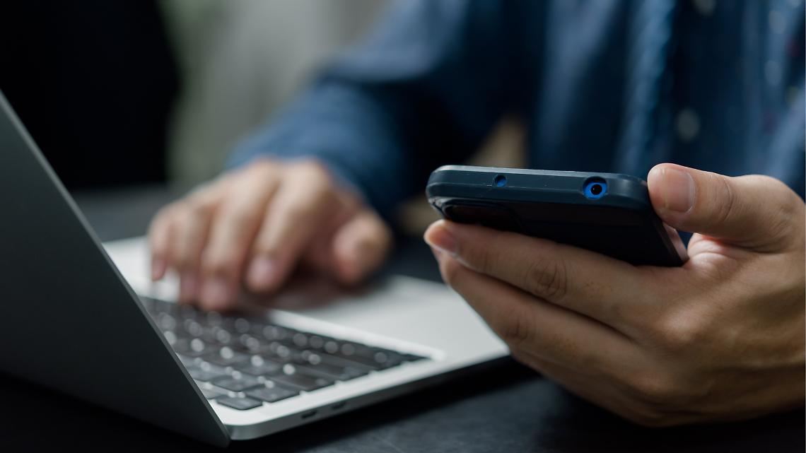 Scandalo Asl To4. “Stiamo facendo i furbi, loro non lo sanno.” Così all’ospedale di Settimo si faceva la cresta sulle ore dei malati