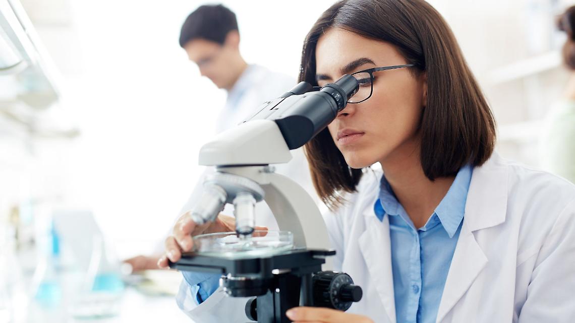 Ricerca, l’Italia spende solo il 44%