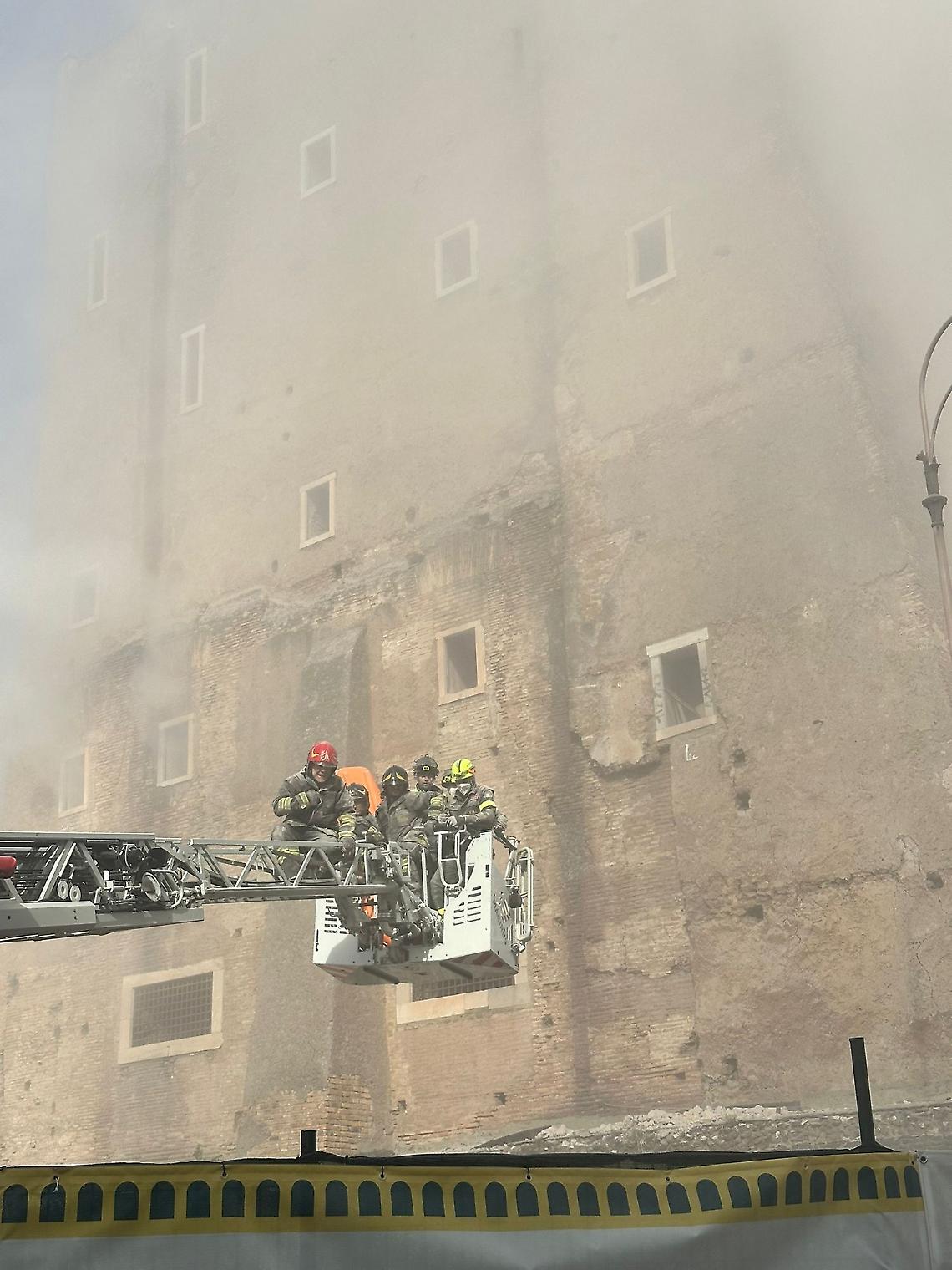 Boato ai Fori Imperiali: due crolli nel cantiere della "Torre dei Conti". Ecco cos'è successo