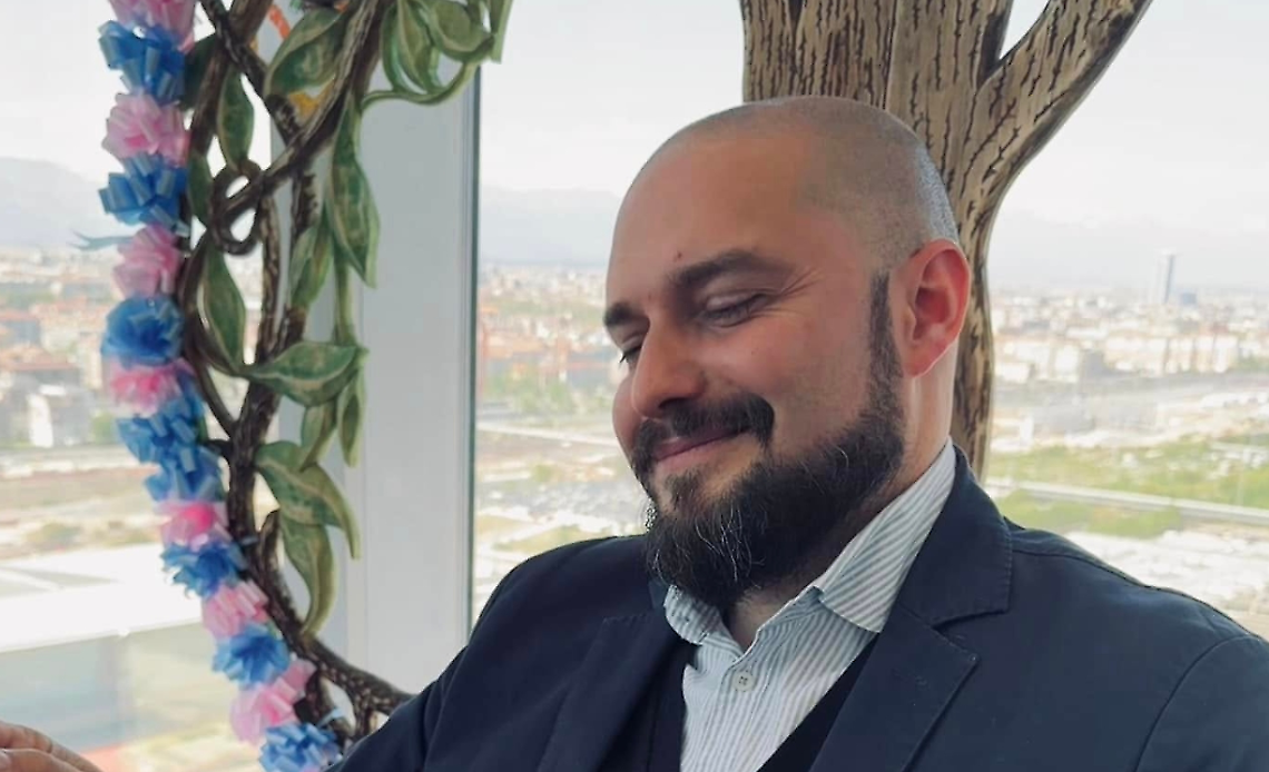 Marrone toglie la casa agli stranieri e perde in tribunale