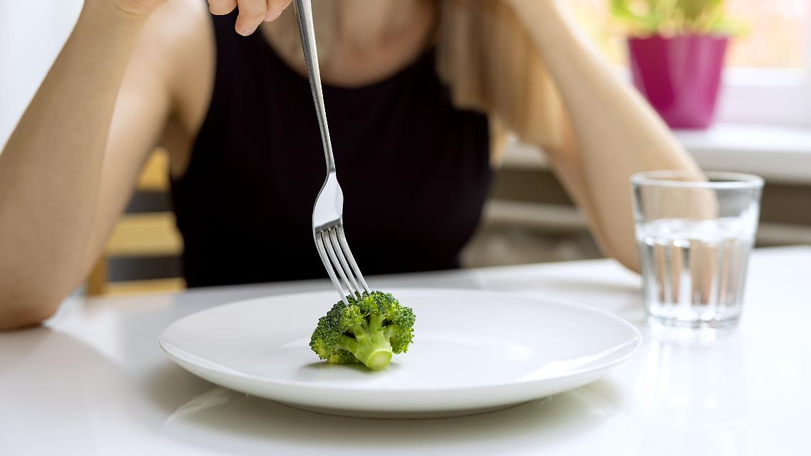 “BOLD”: il Canavese si unisce contro i disturbi alimentari. Nelle scuole parte il progetto che parla ai ragazzi e alle famiglie