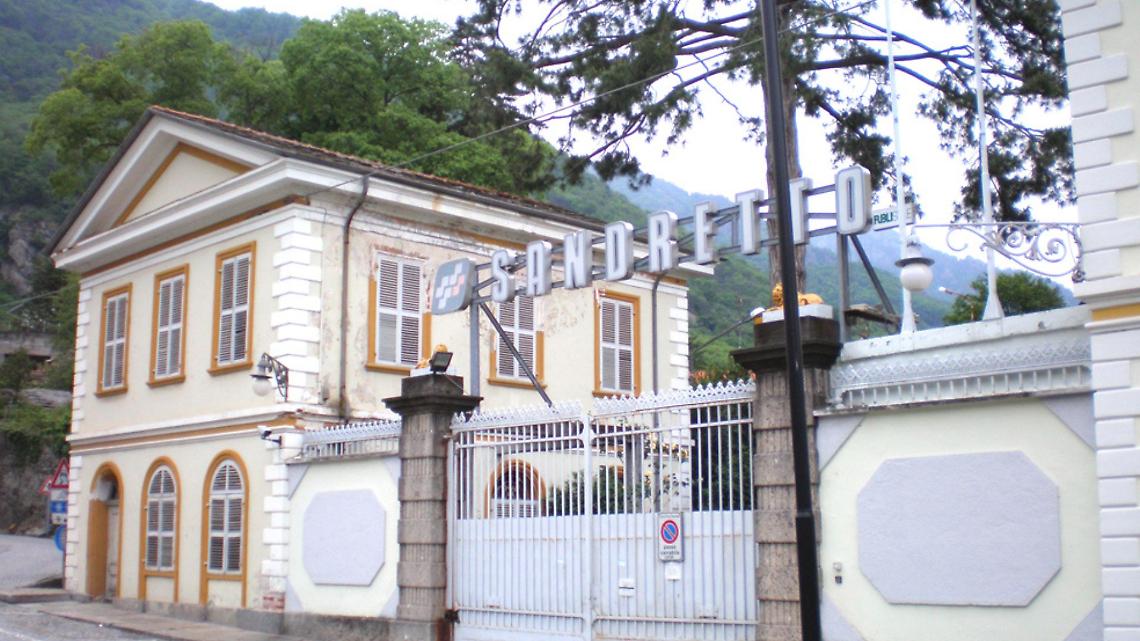 Allarme a Pont Canavese: l’ex Sandretto venduta a una ditta dei rifiuti?