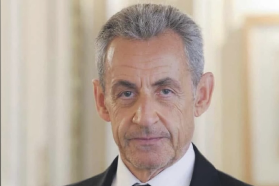 Sarkozy dietro le sbarre: oggi la Francia decide se liberare il suo ex presidente o tenerlo in cella