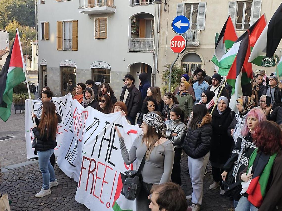 Ivrea si prepara allo sciopero del 28 novembre: lavoratrici e lavoratori contro l’economia di guerra