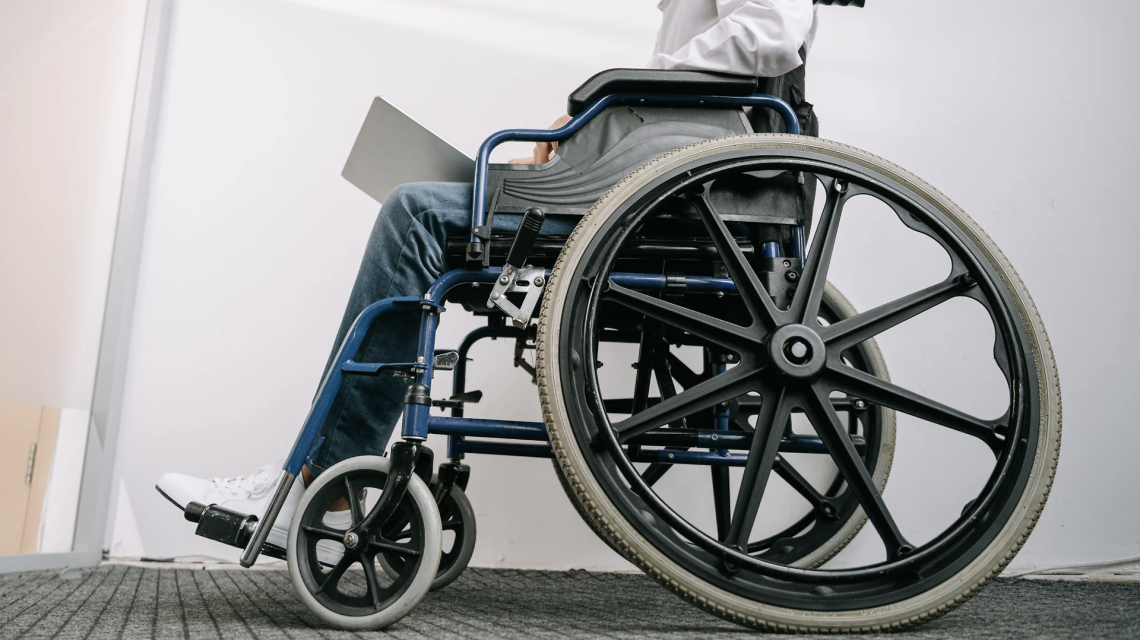 assolta la preside del Salvemini: “il fatto non sussiste”. il caso che ha diviso scuola e famiglia a Torino