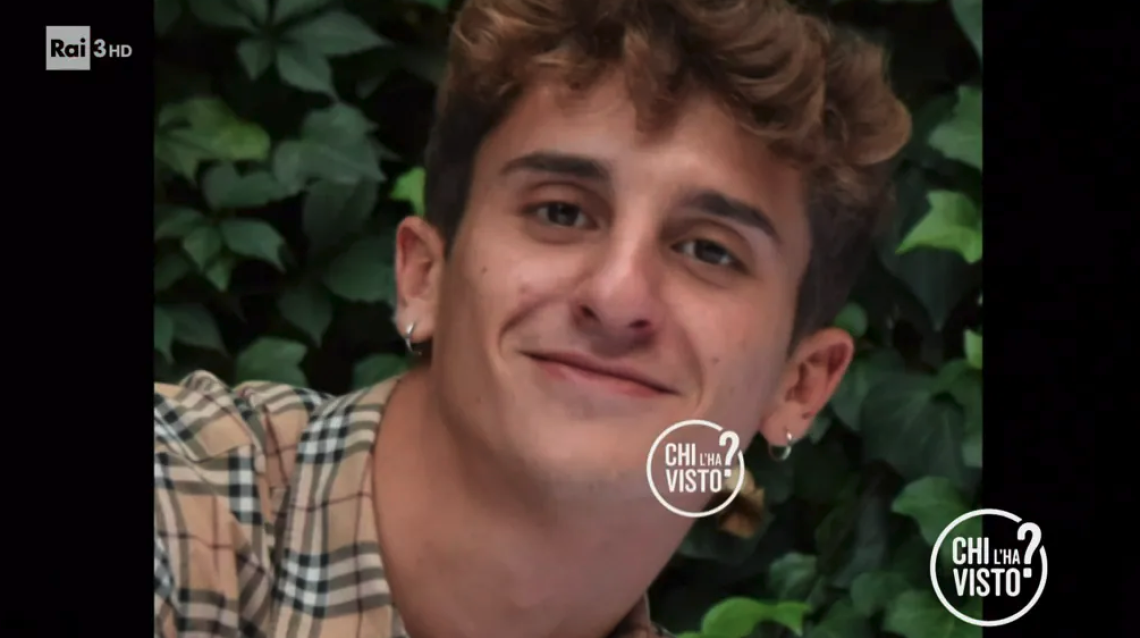 Alessandro Venturelli, il ragazzo svanito nel nulla nel 2020 e indicato in decine di segnalazioni tra le strade di Torino