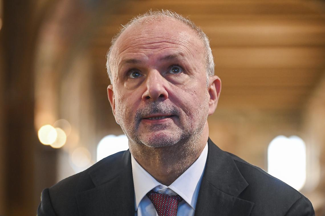 Intramoenia: il grande inganno che sta sventrando la sanità pubblica italiana