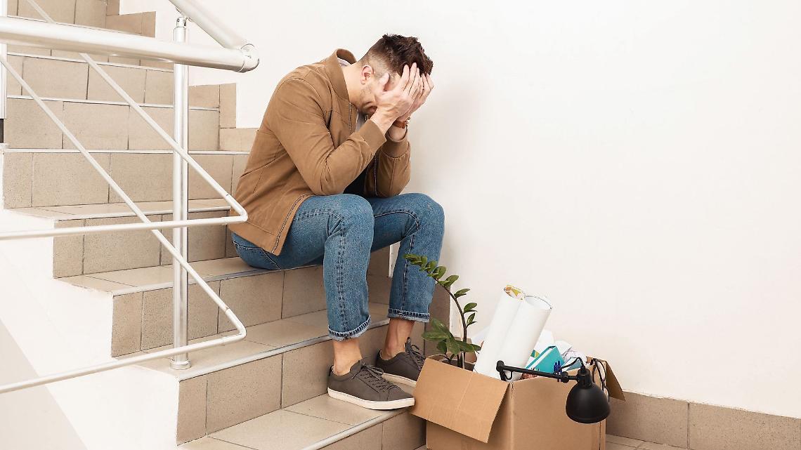 Licenziati dopo il “furto fasullo”