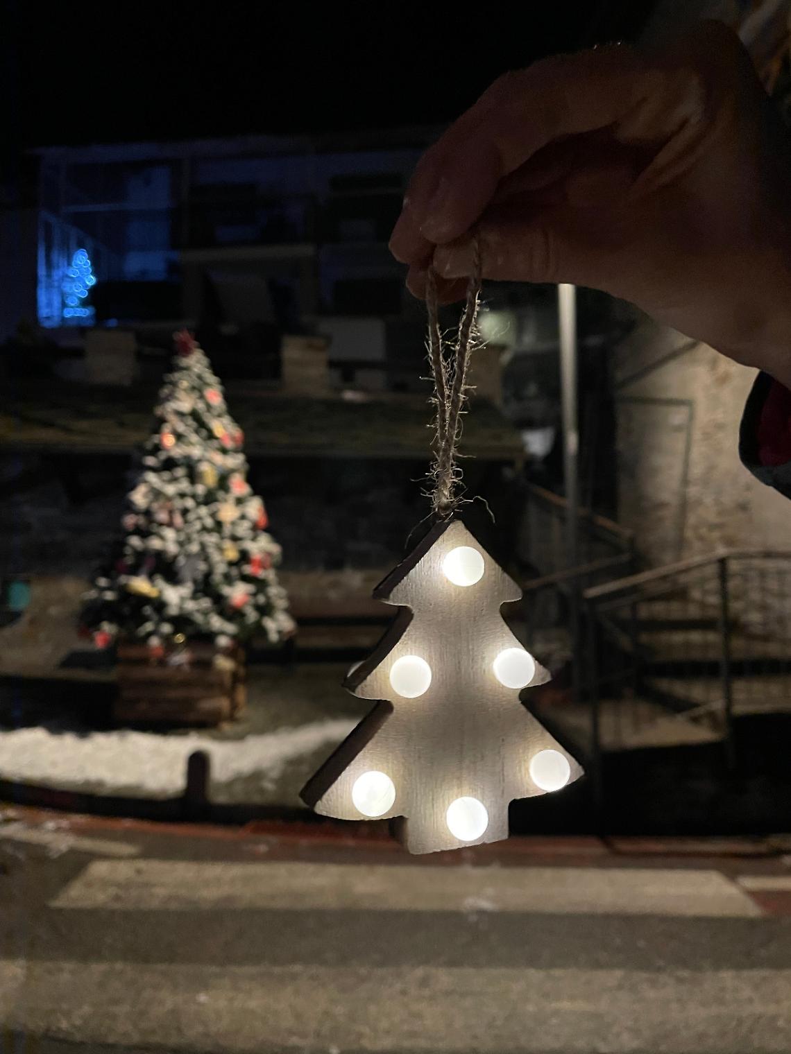Torna "Accendi l'Albero" la passeggiata notturna della Valle Tesso