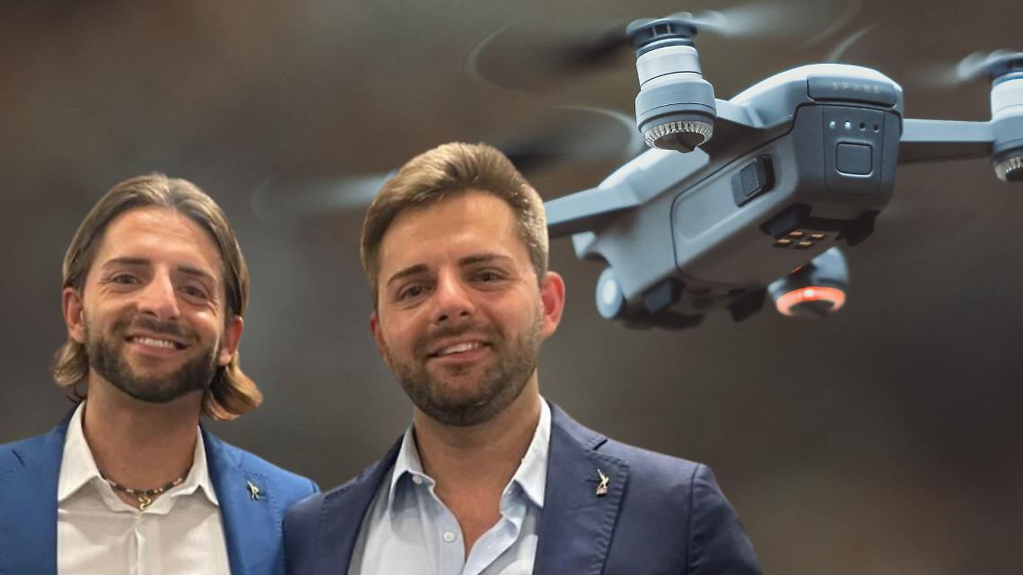 Droni a Settimo: la Polizia Locale decolla, la trasparenza precipita