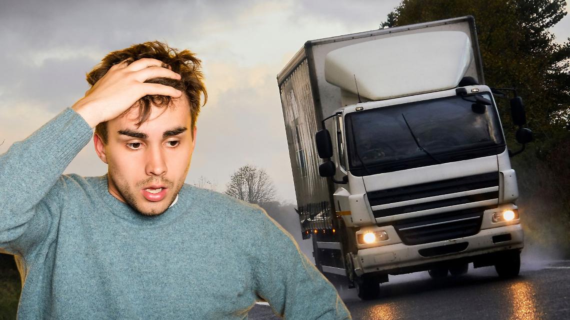 Colle della Maddalena chiuso per un tir di traverso sul versante francese