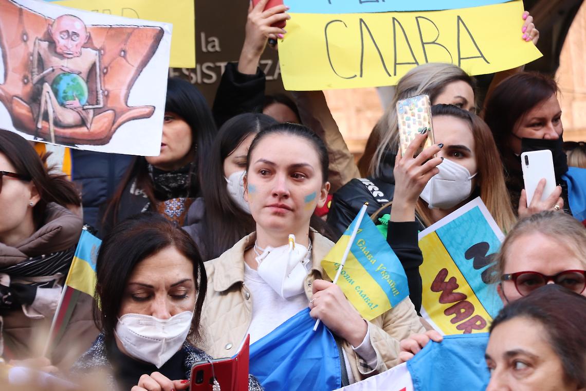 Washington annuncia la pace, Kyiv frena, Mosca osserva 