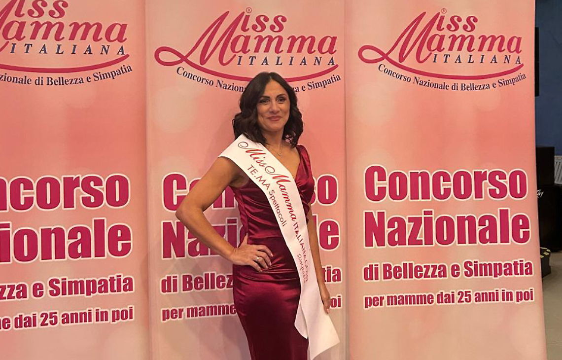 Elena Chirico di Settimo Torinese alle finali nazionali di Miss Mamma 2025