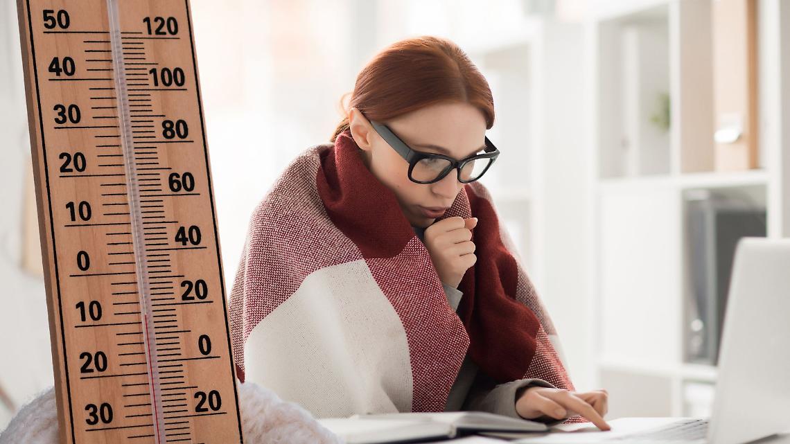 Aule gelide e scuola in emergenza: Rivarolo salva tre classi in 24 ore