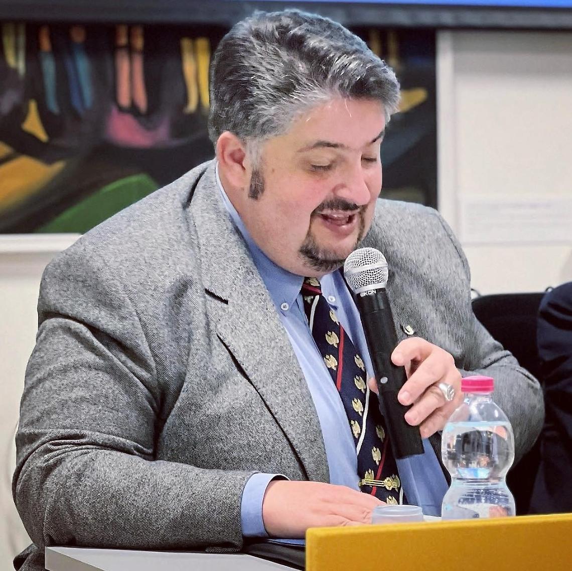 Alessandro Mella premiato al Trinacria: riconoscimento nazionale per lo scrittore canavesano