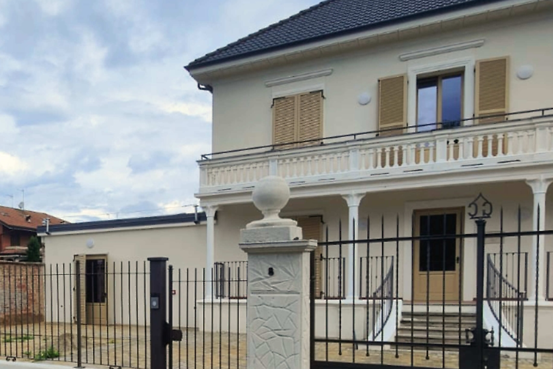 Villa Caviglietto rinasce: a Leinì apre il Centro Servizi contro la povertà e la Stazione di Posta