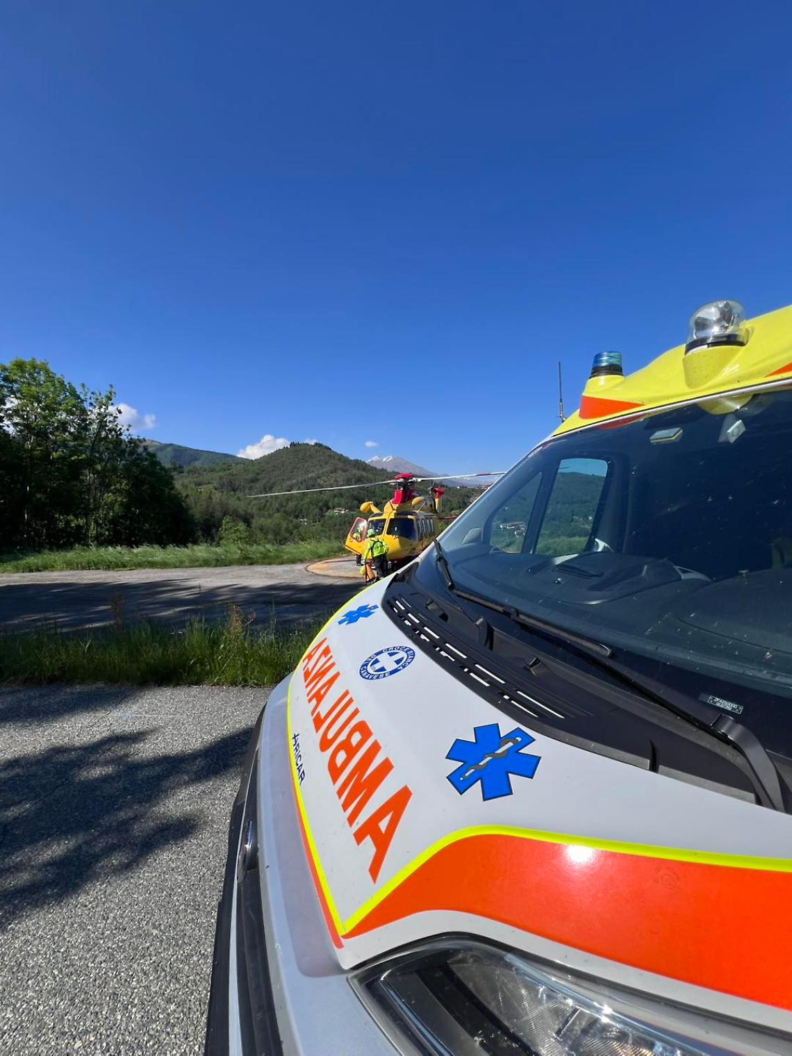 Travolge un ciclista e fugge: pensionata fermata e denunciata. E' di Pont Canavese