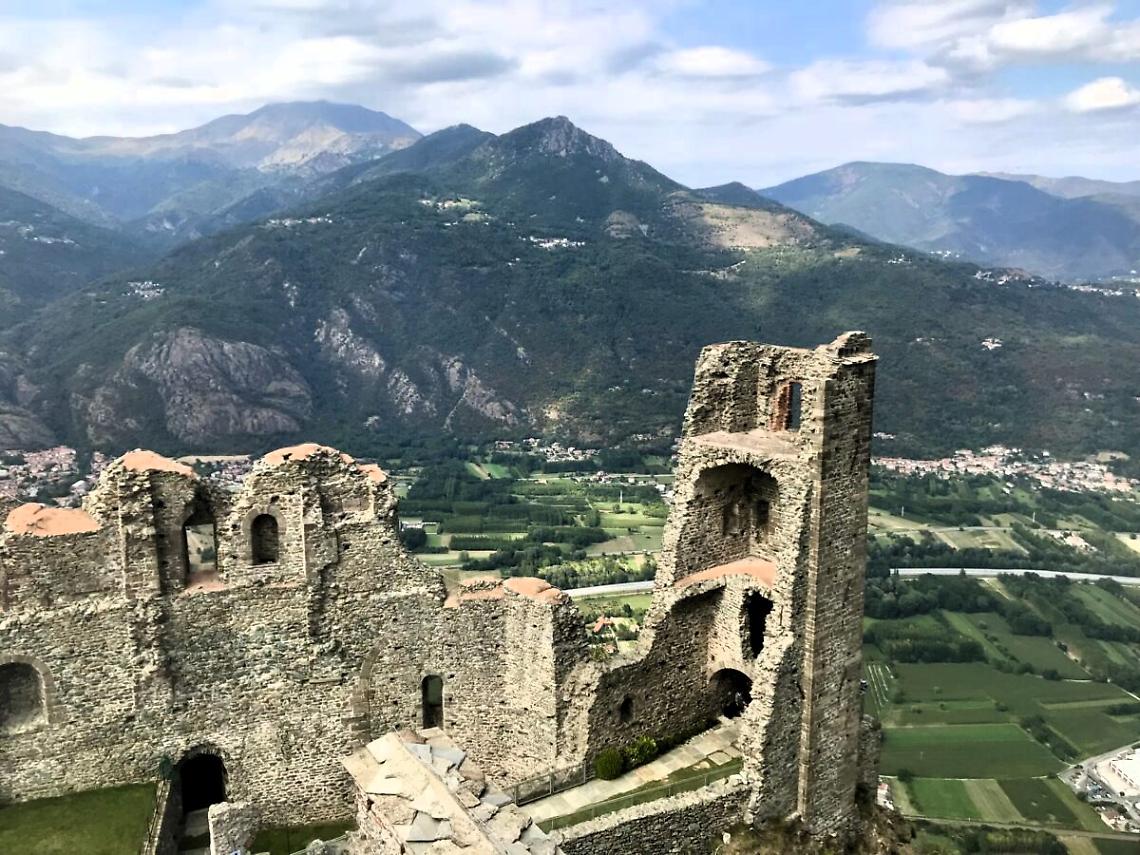 Alla Sacra di San Michele in ascensore