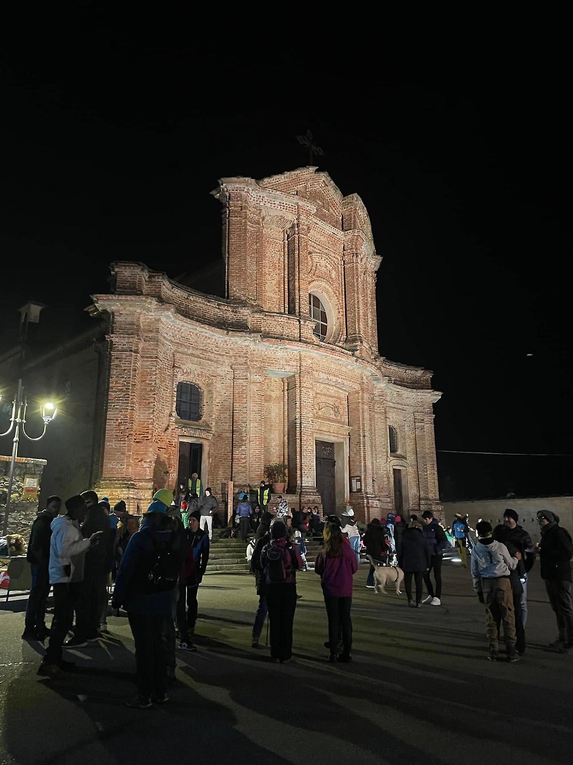 La Parrocchia di Coassolo in notturna