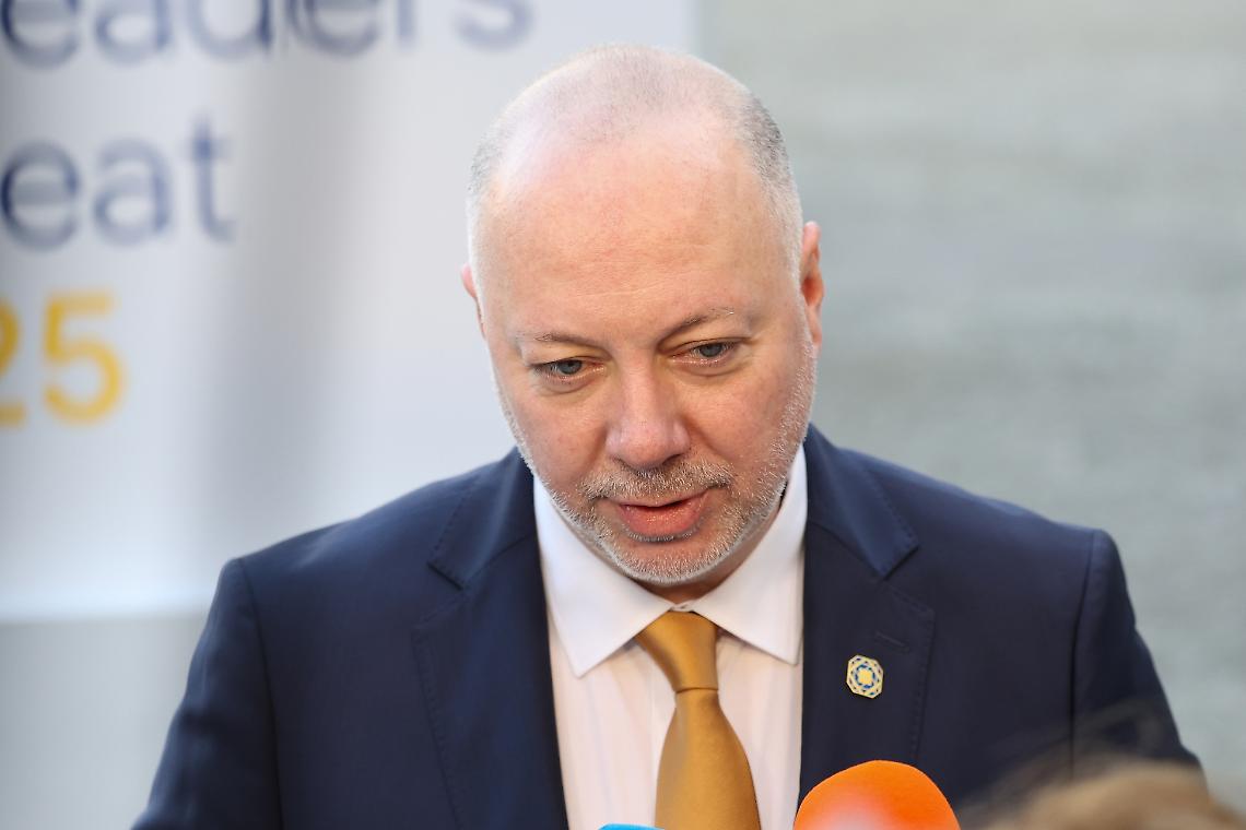 Bulgaria in rivolta: la Generazione Z sfida il potere di Peevski e fa crollare la manovra 2026