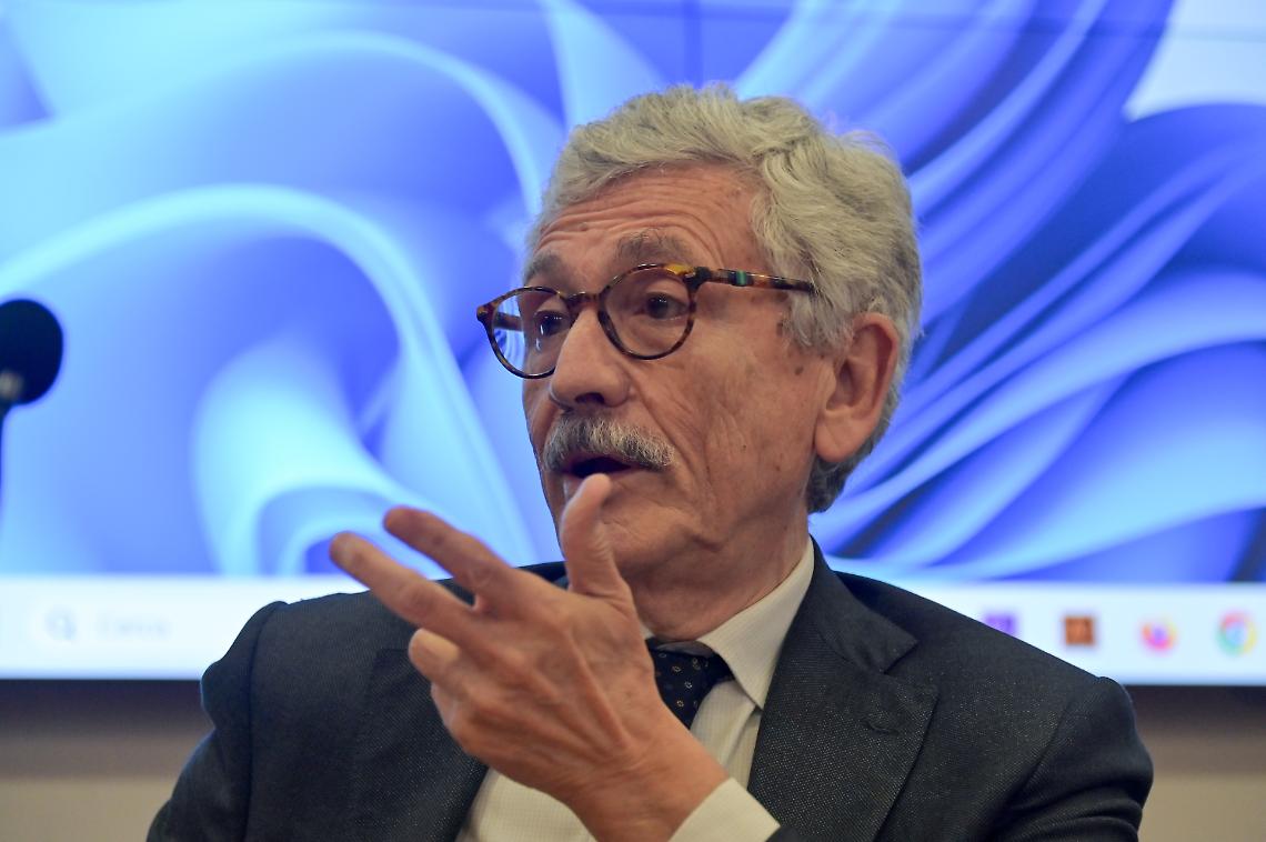 D’Alema spara contro Israele e l’Europa: “Boicottateli. Gli studenti sono l’ultimo baluardo”