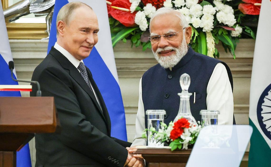 India-Russia, l’abbraccio che sfida l’Occidente: cosa cambia davvero dopo la visita di Putin a Modi