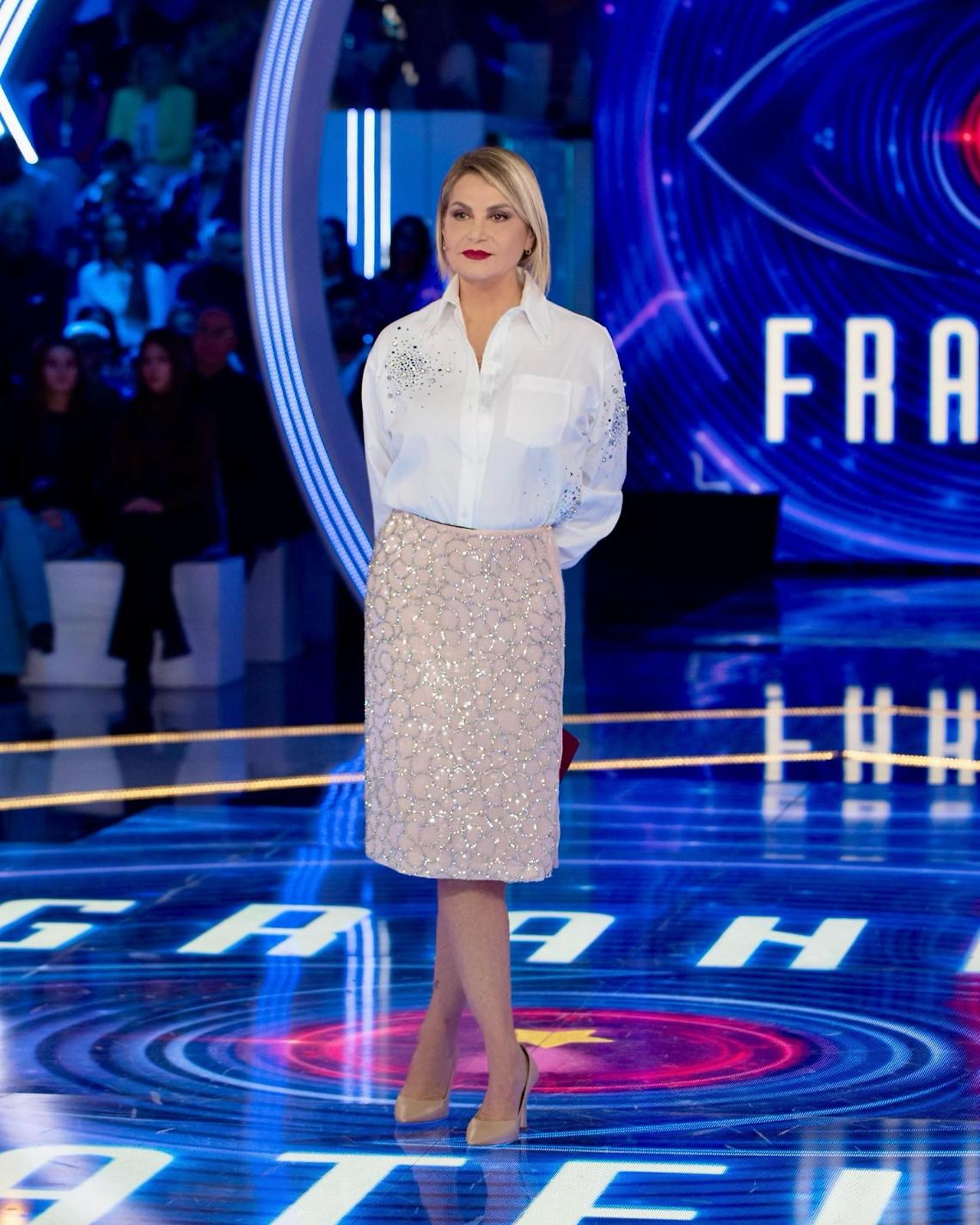 Simona Ventura perde la calma in semifinale e smonta in diretta l’ansia di Jonas 