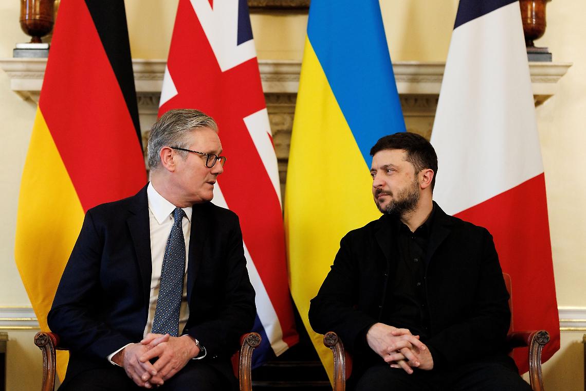 Donbass, svolta nei negoziati: l’Ucraina valuta una zona demilitarizzata. Pressioni USA e dubbi europei