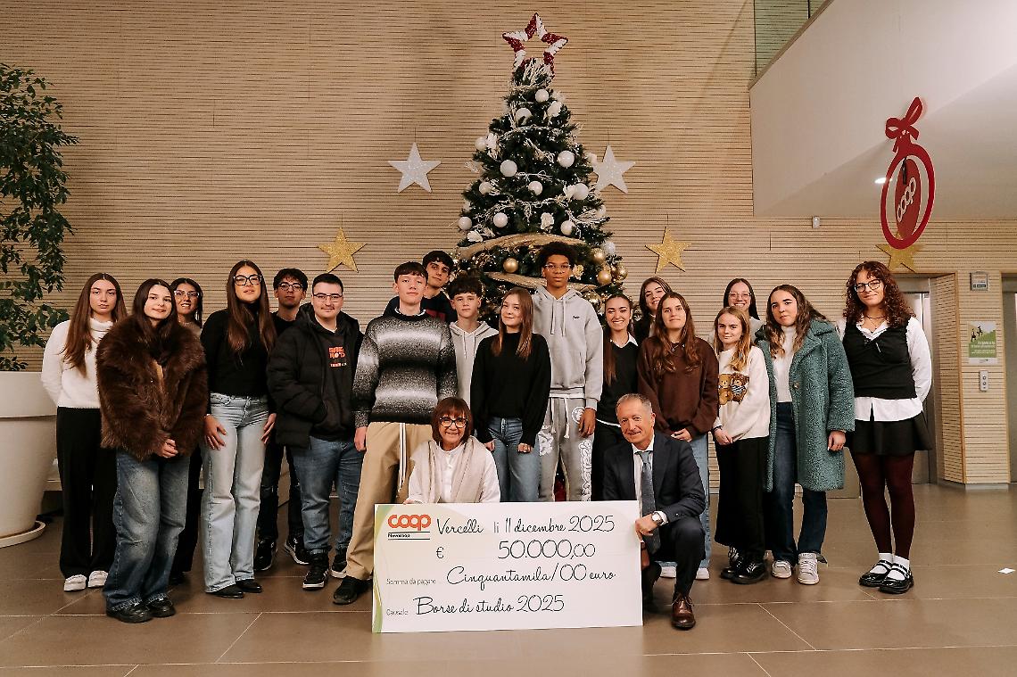 Nova Coop investe nel futuro: premiato il merito di 60 giovani del Torinese