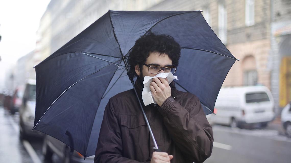 Dalla mitezza all&rsquo;inverno in 48 ore: il Piemonte travolto dal maltempo