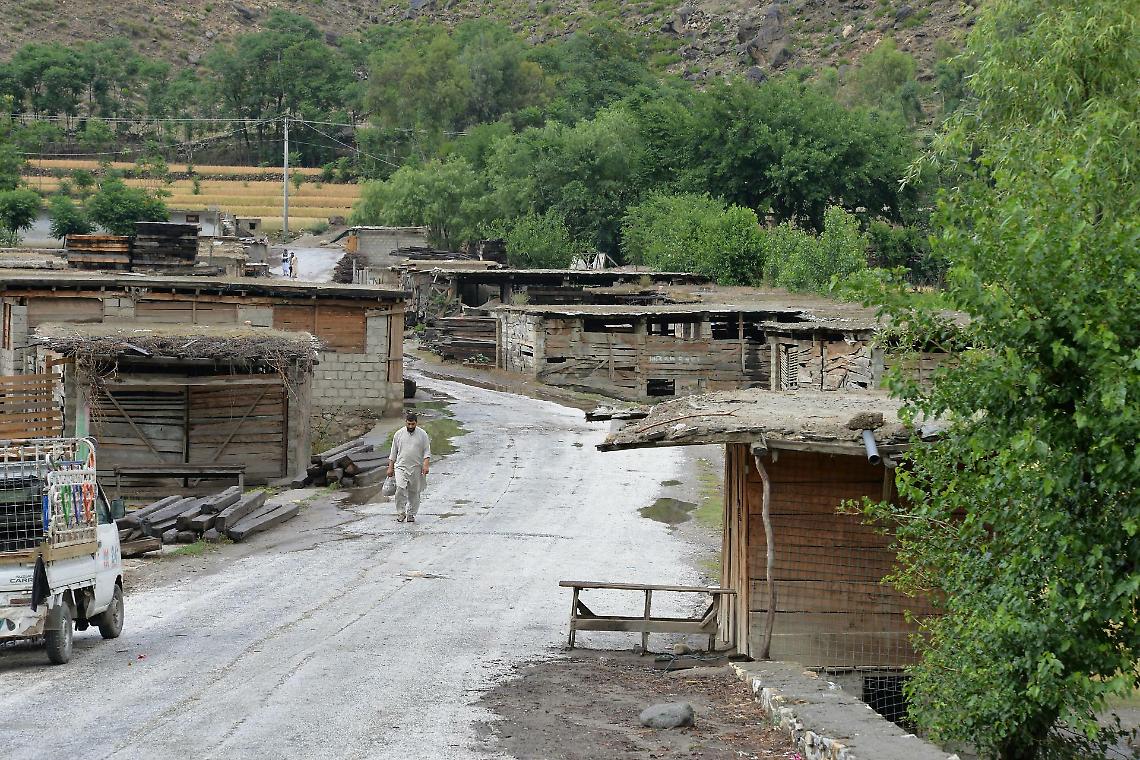 Afghanistan: crescita per chi? Cantieri, statistiche e censura raccontano davvero una ripresa?