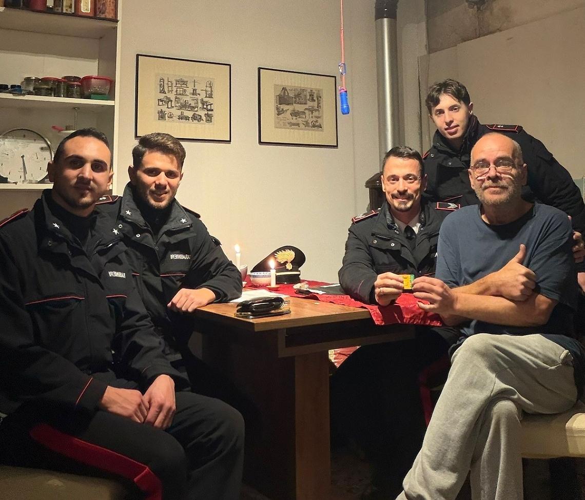 Il 58enne con i carabinieri  
