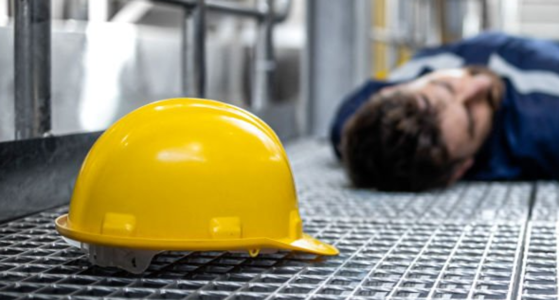 Il Natale che non distoglie lo sguardo: Borgaro e l&rsquo;Albero della Sicurezza