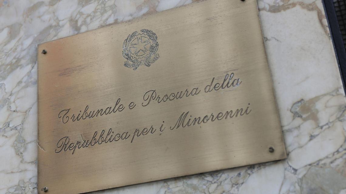 Torino, tensioni e violenze