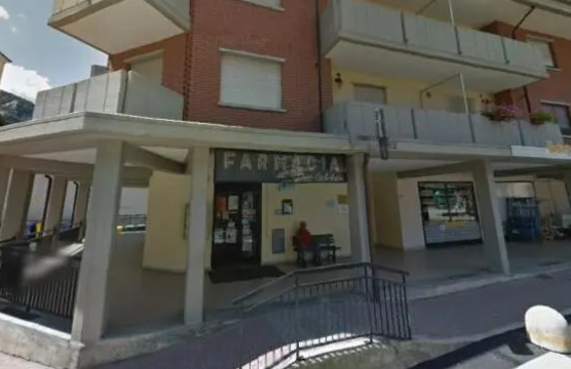 Rapina armata in farmacia l&rsquo;ultimo dell&rsquo;anno: paura a Pont Canavese