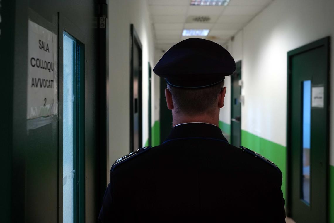 Carcere di Biella, fiamme e caos nel Padiglione Mucrone: nuovo anno, vecchie emergenze