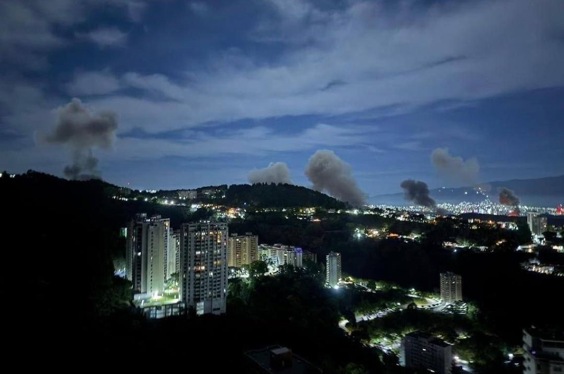 Caracas sotto le bombe: accuse dirette agli Stati Uniti, Trump al centro del caso