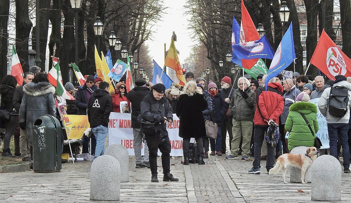 Torino alza la voce per l&rsquo;Iran: in piazza libert&agrave;, democrazia e diritti