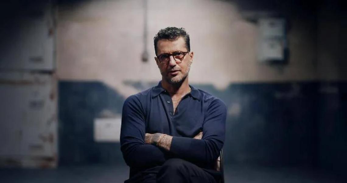 Mediaset attacca Fabrizio Corona: "Lucra attraverso l&rsquo;insulto. La libert&agrave; di espressione non &egrave; libert&agrave; di diffamare"