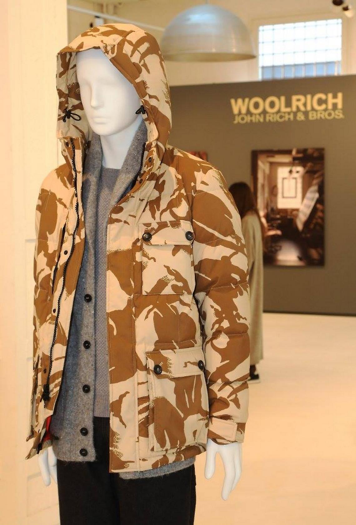 WOOLRICH STORE NEGOZIO INDUSTRIA ABBIGLIAMENTO
